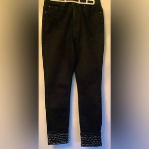 Black capris for women NWT